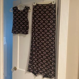 Free People Women’s size XS two piece crop top and midi skirt matching set